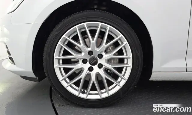 Audi A4 2018 2.0 автомат (гидро), миниатюра 5 Audi A4 2018 2.0 автомат (гидро), миниатюра 5