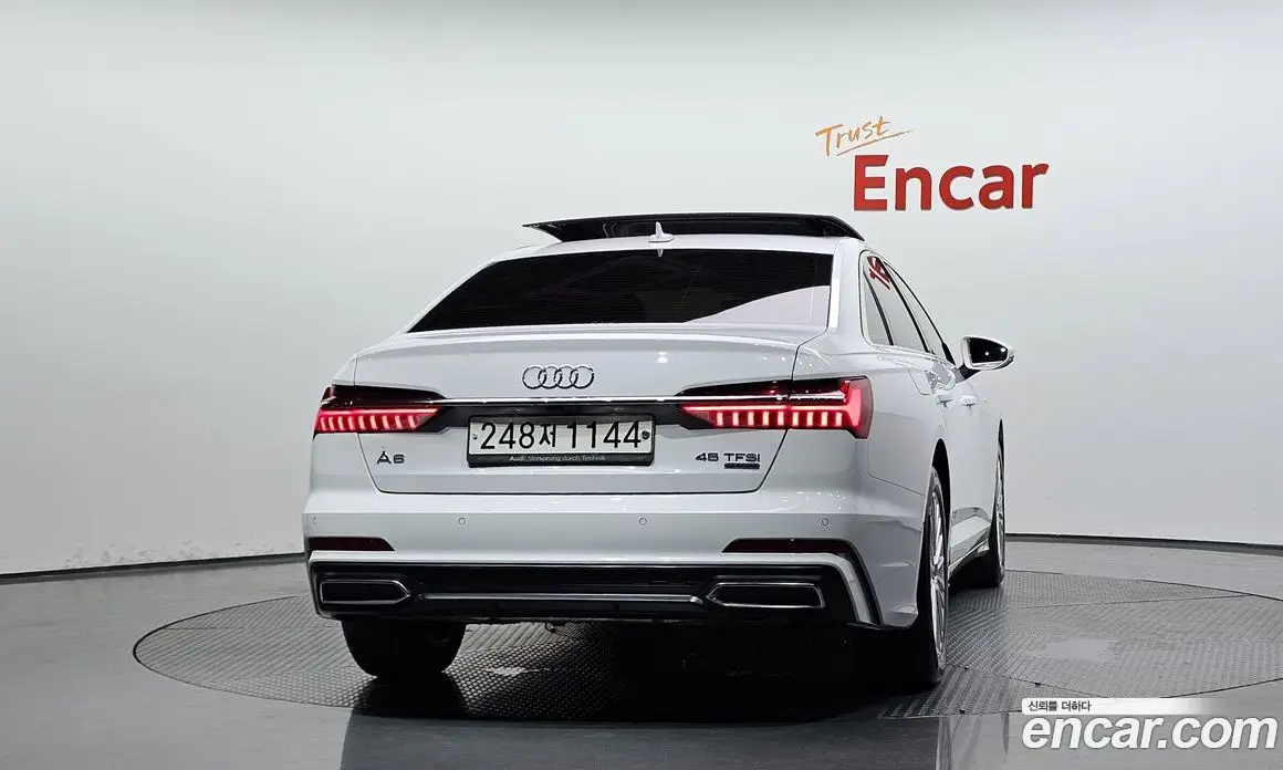 Audi A6 2019 2.0 автомат (гидро), фото 3