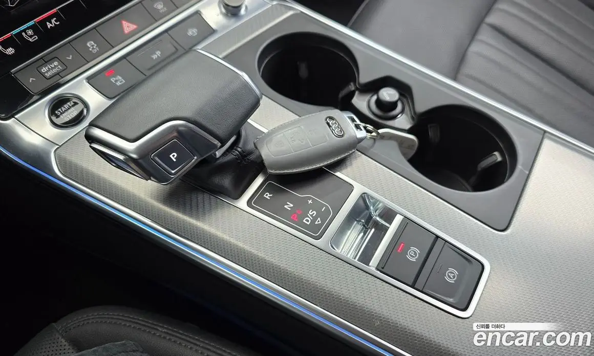 Audi A6 2022 2.0 автомат (гидро), фото 12