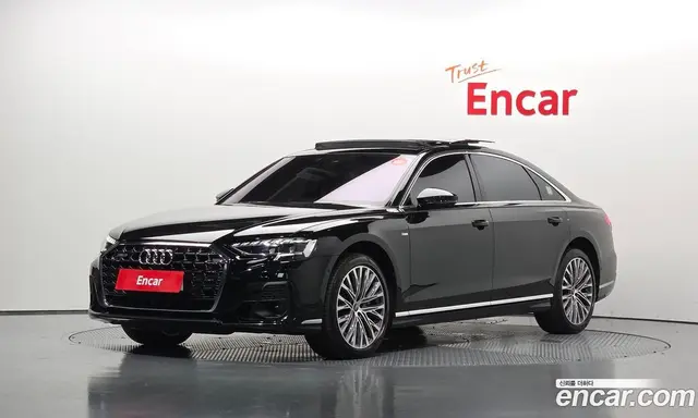 Audi A8, 2023, 15 980 км
