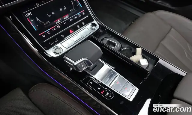 Audi A8 2023 3.0 автомат (гидро), миниатюра 12
