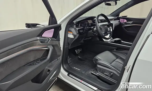 Audi e-tron 2021 0.2 автомат (гидро), миниатюра 12