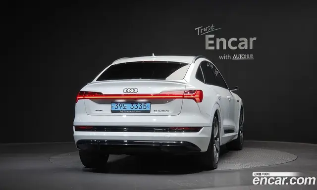 Audi e-tron 2021 0.2 автомат (гидро), миниатюра 3