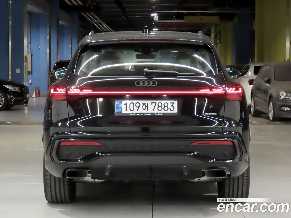Audi Q5 2025 2.0 автомат (гидро), фото 4 Audi Q5 2025 2.0 автомат (гидро), фото 4