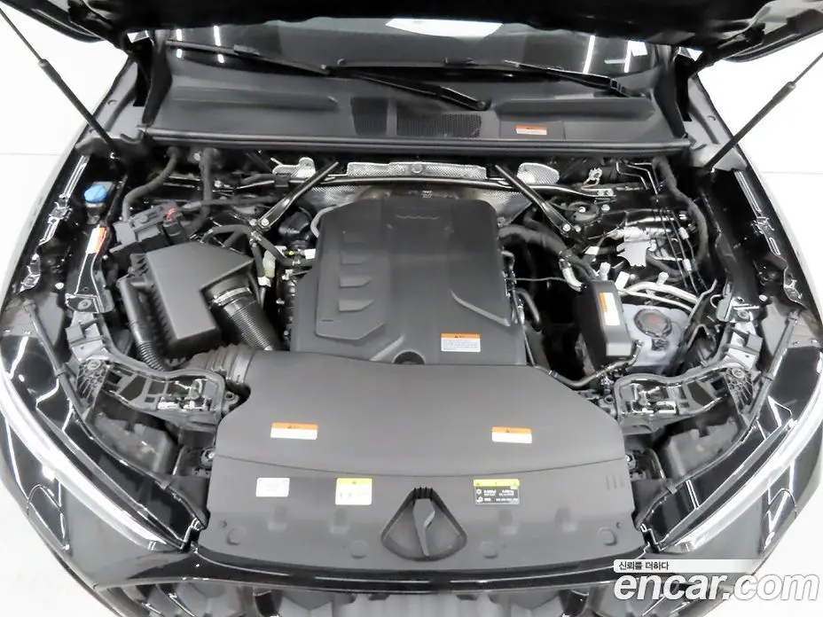 Audi Q5 2025 2.0 автомат (гидро), фото 6 Audi Q5 2025 2.0 автомат (гидро), фото 6