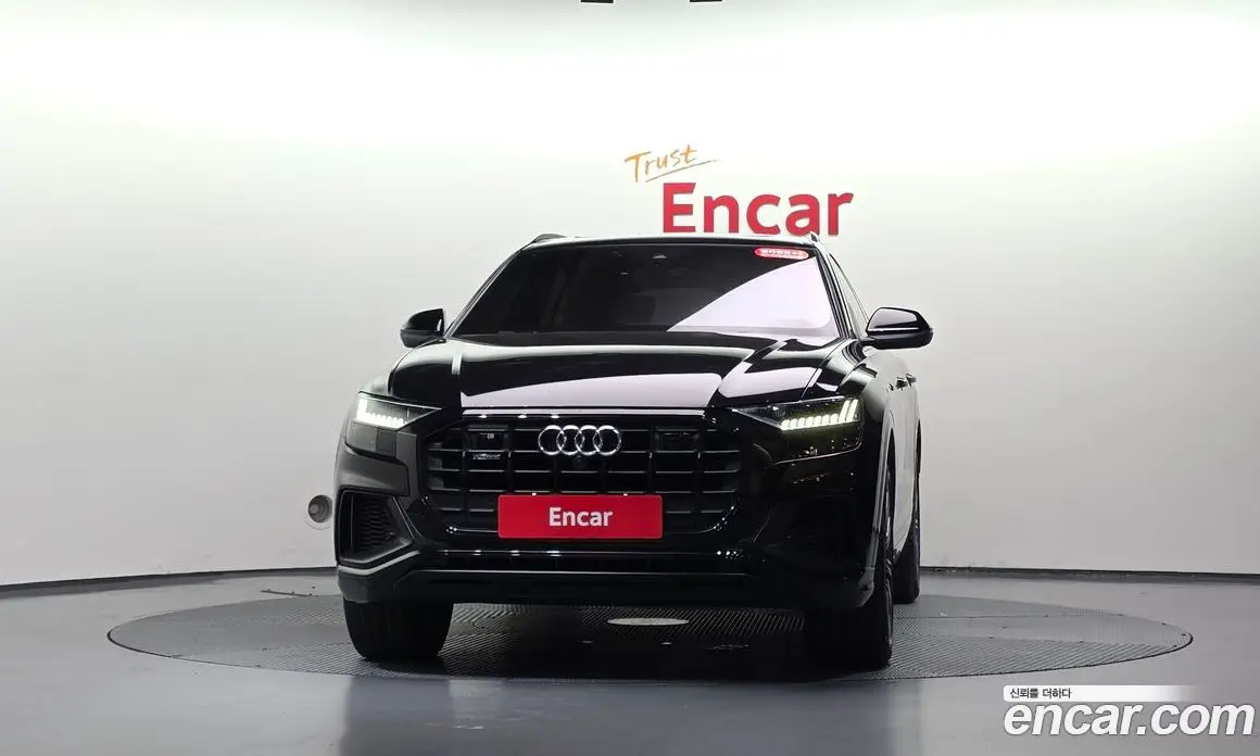 Audi Q8 2021 3.0 автомат (гидро), фото 2 Audi Q8 2021 3.0 автомат (гидро), фото 2