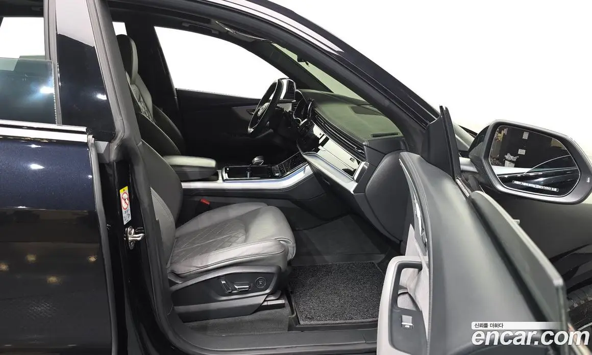 Audi Q8 2021 3.0 автомат (гидро), фото 16 Audi Q8 2021 3.0 автомат (гидро), фото 16