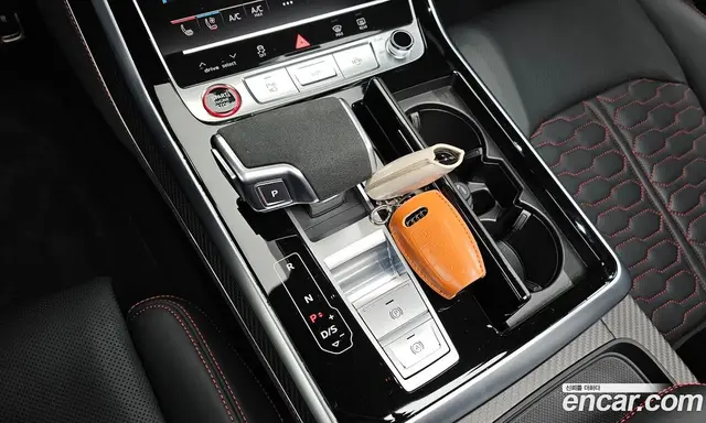 Audi RSQ8 2025 4.0 автомат (гидро), миниатюра 12