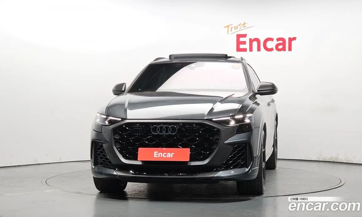 Audi RSQ8 2025 4.0 автомат (гидро), фото 3