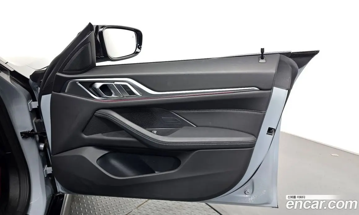 BMW 4 серия 2025 2.0 автомат (гидро), фото 13 BMW 4 серия 2025 2.0 автомат (гидро), фото 13