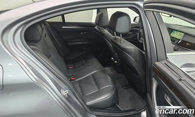 BMW 5 серия 2015 2.0 автомат (гидро), миниатюра 11 BMW 5 серия 2015 2.0 автомат (гидро), миниатюра 11