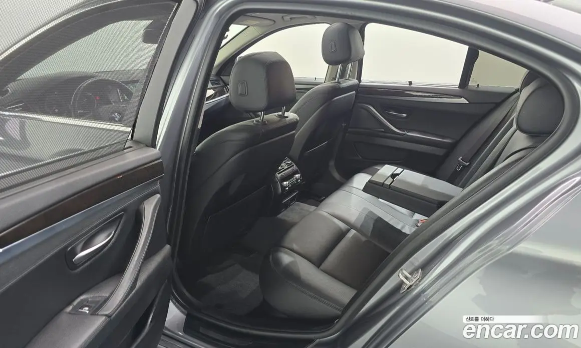BMW 5 серия 2015 2.0 автомат (гидро), фото 12 BMW 5 серия 2015 2.0 автомат (гидро), фото 12