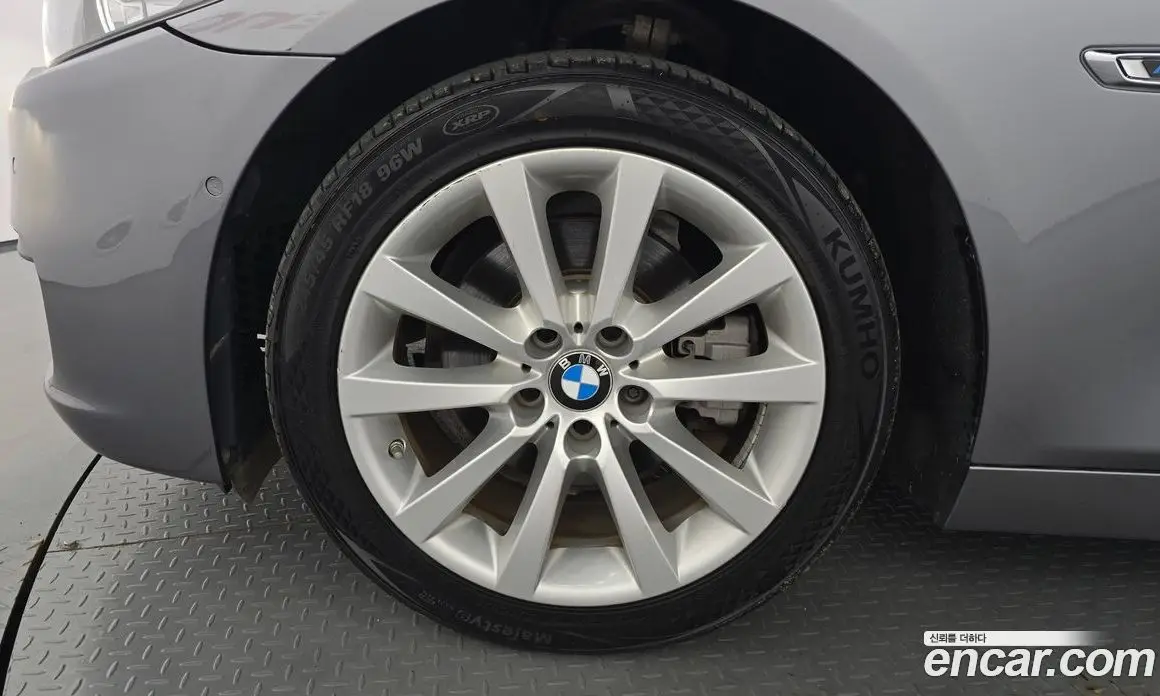 BMW 5 серия 2015 2.0 автомат (гидро), фото 5 BMW 5 серия 2015 2.0 автомат (гидро), фото 5