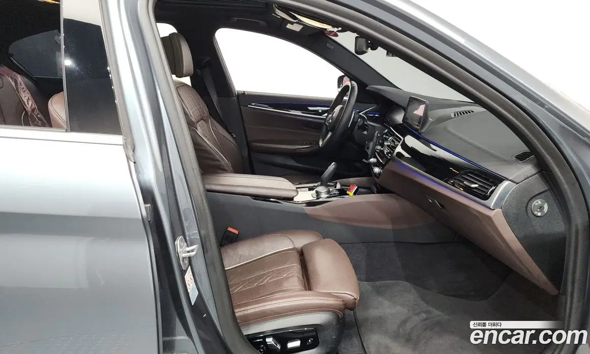 BMW 5 серия 2019 2.0 автомат (гидро), фото 16