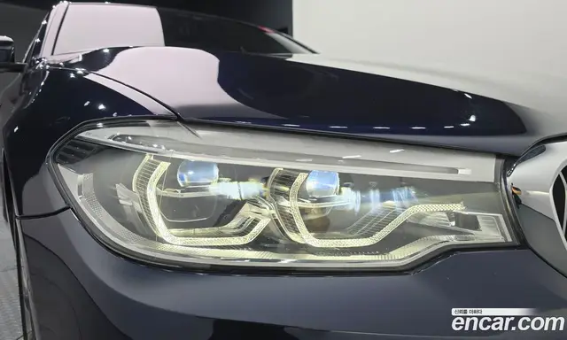 BMW 5 серия 2019 2.0 автомат (гидро), миниатюра 8 BMW 5 серия 2019 2.0 автомат (гидро), миниатюра 8