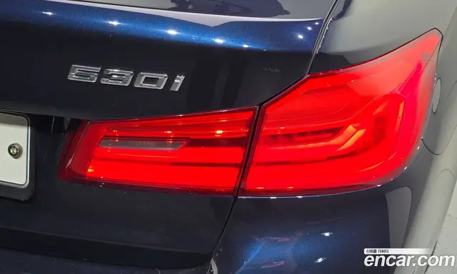 BMW 5 серия 2019 2.0 автомат (гидро), миниатюра 9 BMW 5 серия 2019 2.0 автомат (гидро), миниатюра 9