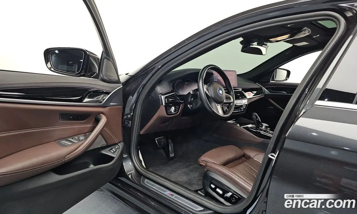 BMW 5 серия 2022 2.0 автомат (гидро), фото 13