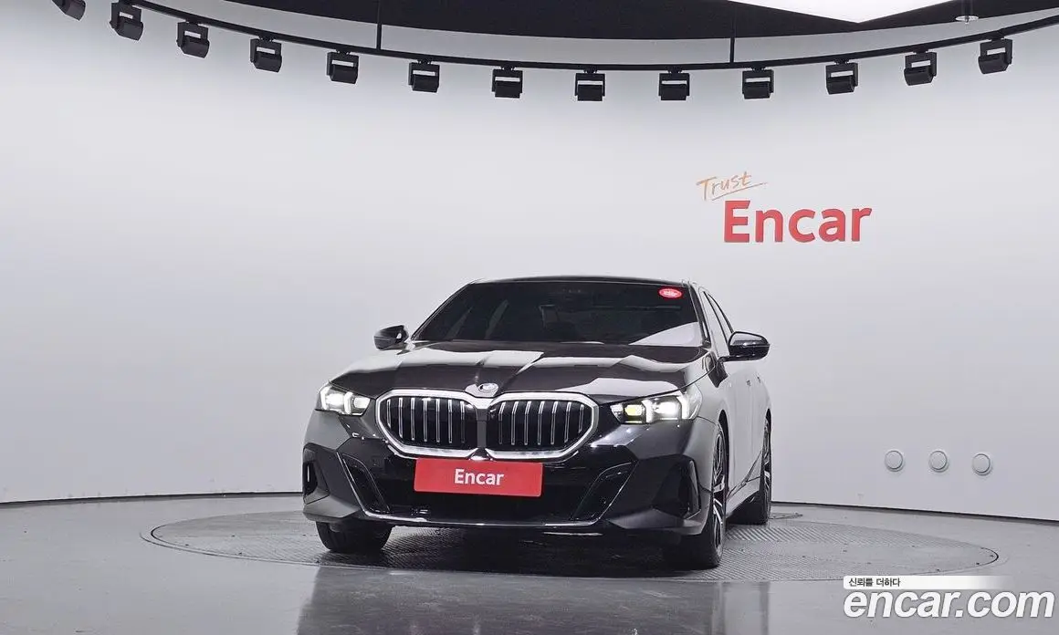BMW 5 серия 2023 2.0 автомат (гидро), фото 3 BMW 5 серия 2023 2.0 автомат (гидро), фото 3