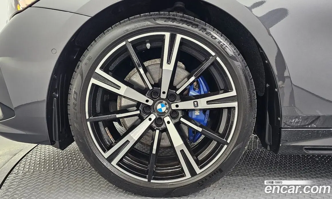 BMW 5 серия 2023 2.0 автомат (гидро), фото 5 BMW 5 серия 2023 2.0 автомат (гидро), фото 5