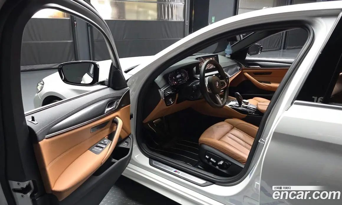 BMW 5 серия 2023 2.0 автомат (гидро), фото 13 BMW 5 серия 2023 2.0 автомат (гидро), фото 13
