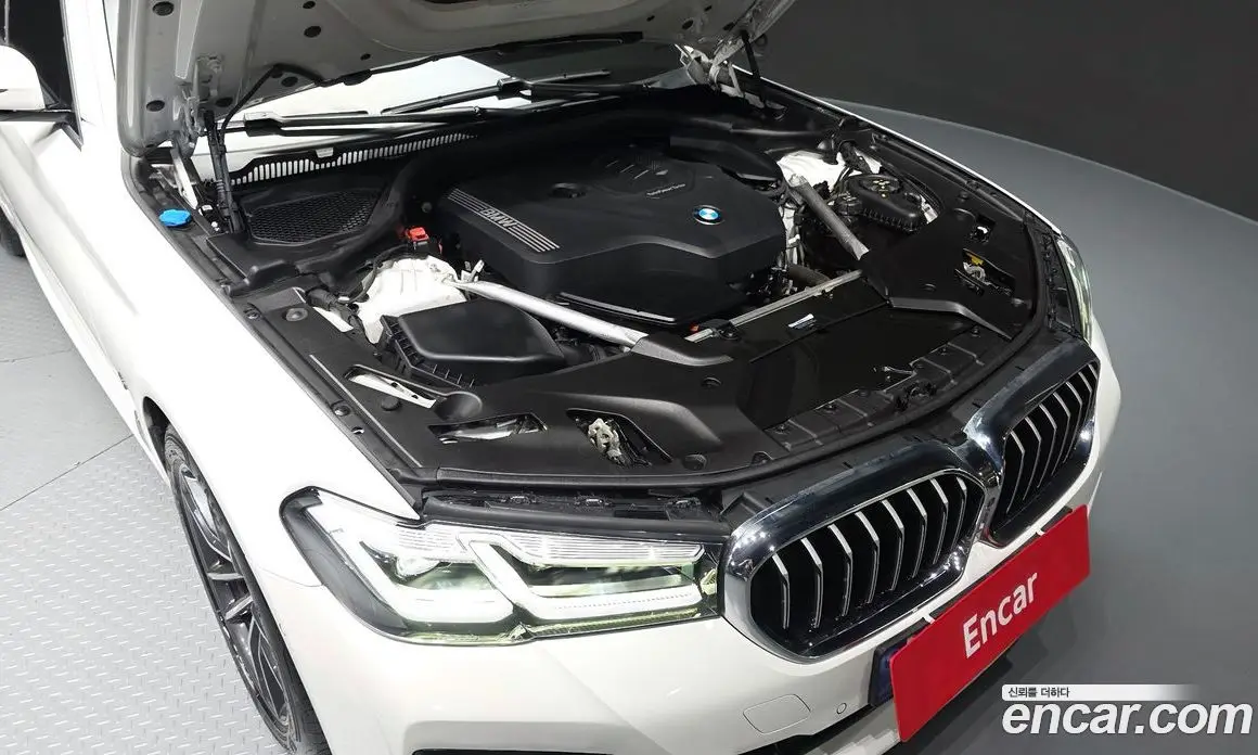 BMW 5 серия 2023 2.0 автомат (гидро), фото 6 BMW 5 серия 2023 2.0 автомат (гидро), фото 6
