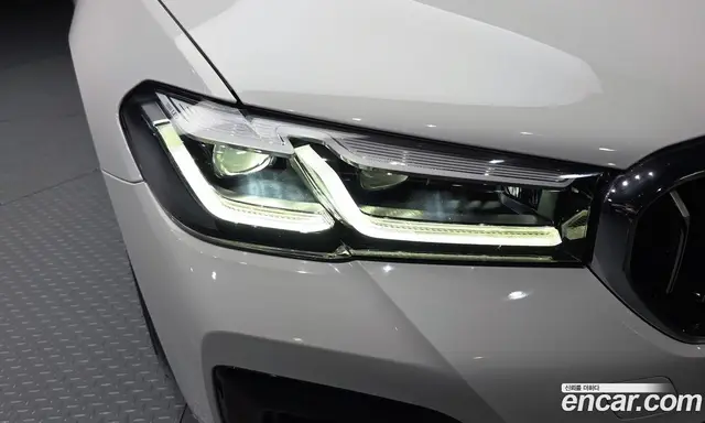 BMW 5 серия 2023 2.0 автомат (гидро), миниатюра 8 BMW 5 серия 2023 2.0 автомат (гидро), миниатюра 8