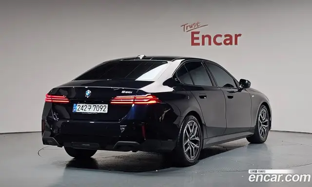 BMW 5 серия, 2024, 22 076 км