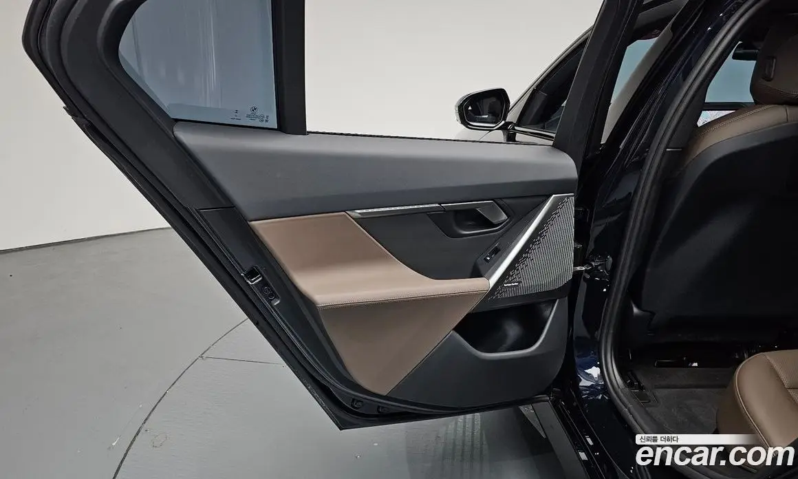 BMW 5 серия 2024 2.0 автомат (гидро), фото 14