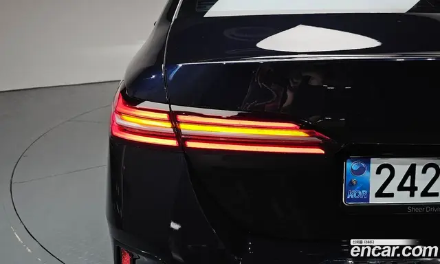 BMW 5 серия 2024 2.0 автомат (гидро), миниатюра 8
