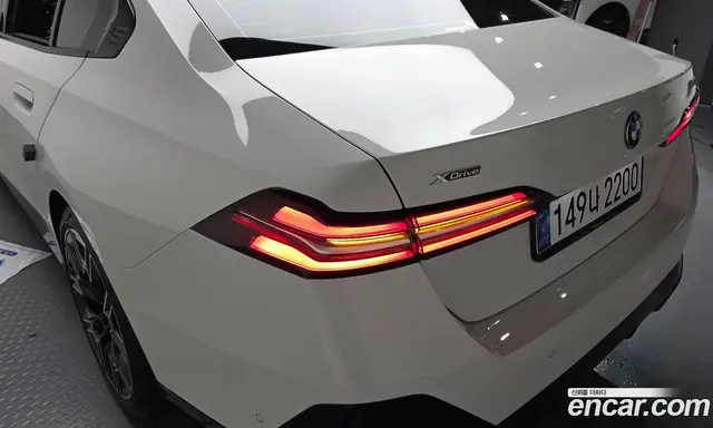 BMW 5 серия 2025 2.0 автомат (гидро), миниатюра 8 BMW 5 серия 2025 2.0 автомат (гидро), миниатюра 8