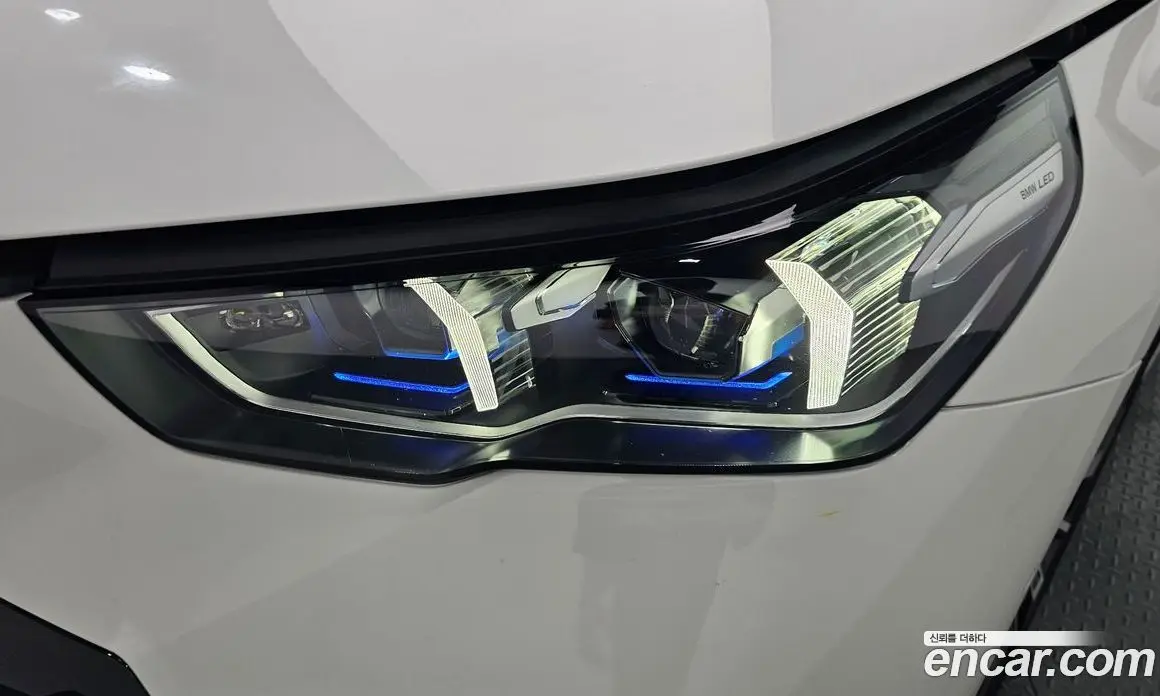 BMW 5 серия 2025 2.0 автомат (гидро), фото 8
