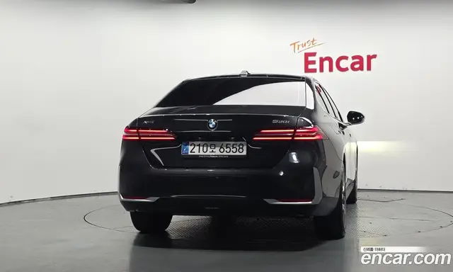 BMW 5 серия 2025 2.0 автомат (гидро), миниатюра 3 BMW 5 серия 2025 2.0 автомат (гидро), миниатюра 3