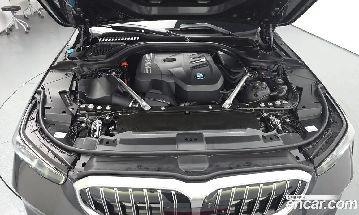 BMW 5 серия 2025 2.0 автомат (гидро), фото 5 BMW 5 серия 2025 2.0 автомат (гидро), фото 5
