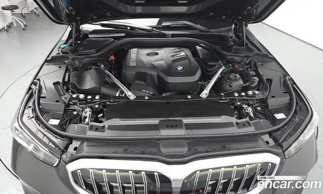 BMW 5 серия 2025 2.0 автомат (гидро), миниатюра 5 BMW 5 серия 2025 2.0 автомат (гидро), миниатюра 5