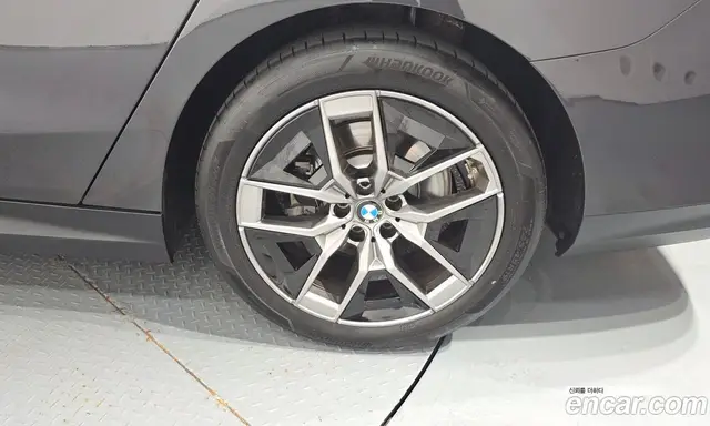 BMW 5 серия 2025 2.0 автомат (гидро), миниатюра 6 BMW 5 серия 2025 2.0 автомат (гидро), миниатюра 6