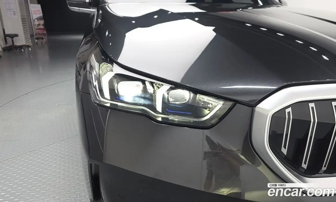 BMW 5 серия 2025 2.0 автомат (гидро), фото 7 BMW 5 серия 2025 2.0 автомат (гидро), фото 7