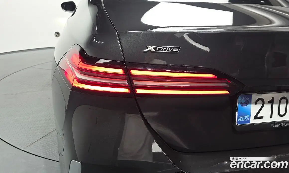 BMW 5 серия 2025 2.0 автомат (гидро), фото 8 BMW 5 серия 2025 2.0 автомат (гидро), фото 8