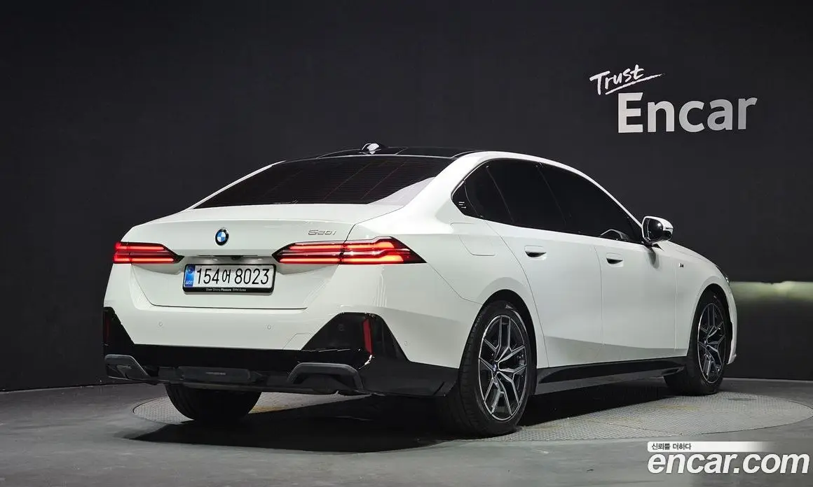 BMW 5 серия 2025 2.0 автомат (гидро), фото 2 BMW 5 серия 2025 2.0 автомат (гидро), фото 2