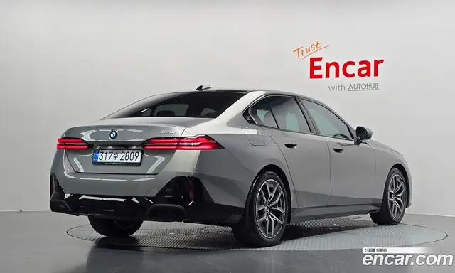 BMW 5 серия, 2026, 4 195 км