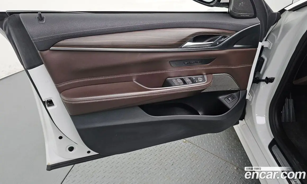 BMW 6 серия 2020 3.0 автомат (гидро), фото 14
