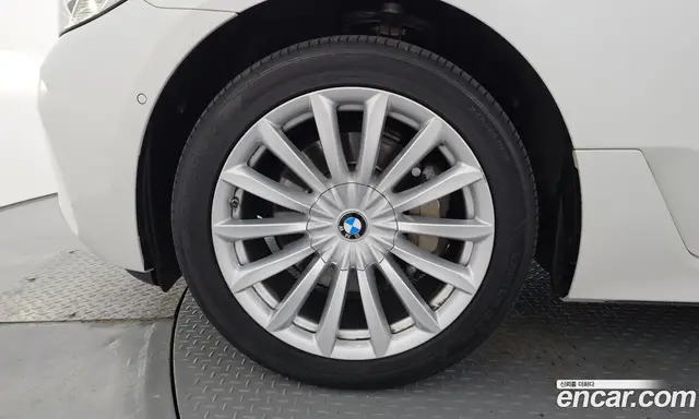 BMW 6 серия 2020 3.0 автомат (гидро), миниатюра 5