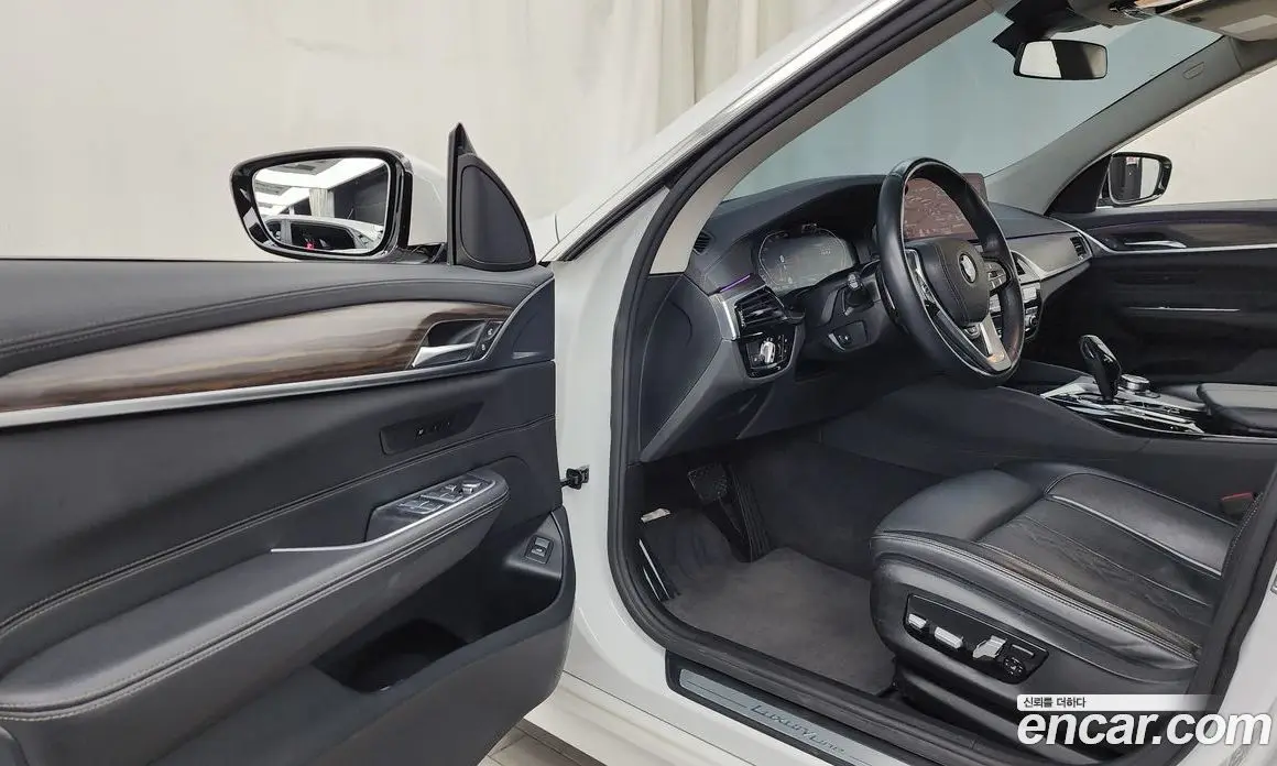 BMW 6 серия 2022 2.0 автомат (гидро), фото 13