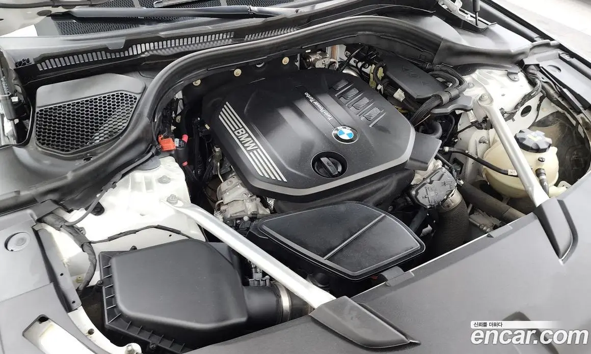 BMW 6 серия 2022 2.0 автомат (гидро), фото 6