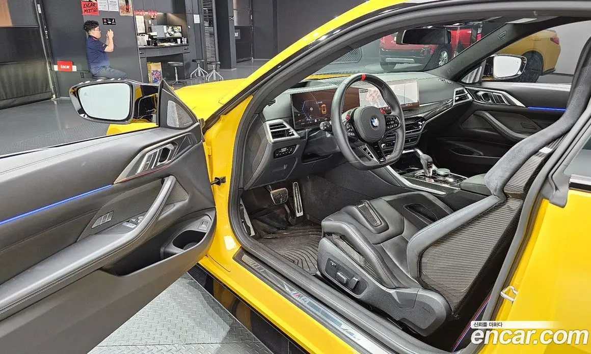 BMW M4 2025 3.0 автомат (гидро), фото 13 BMW M4 2025 3.0 автомат (гидро), фото 13