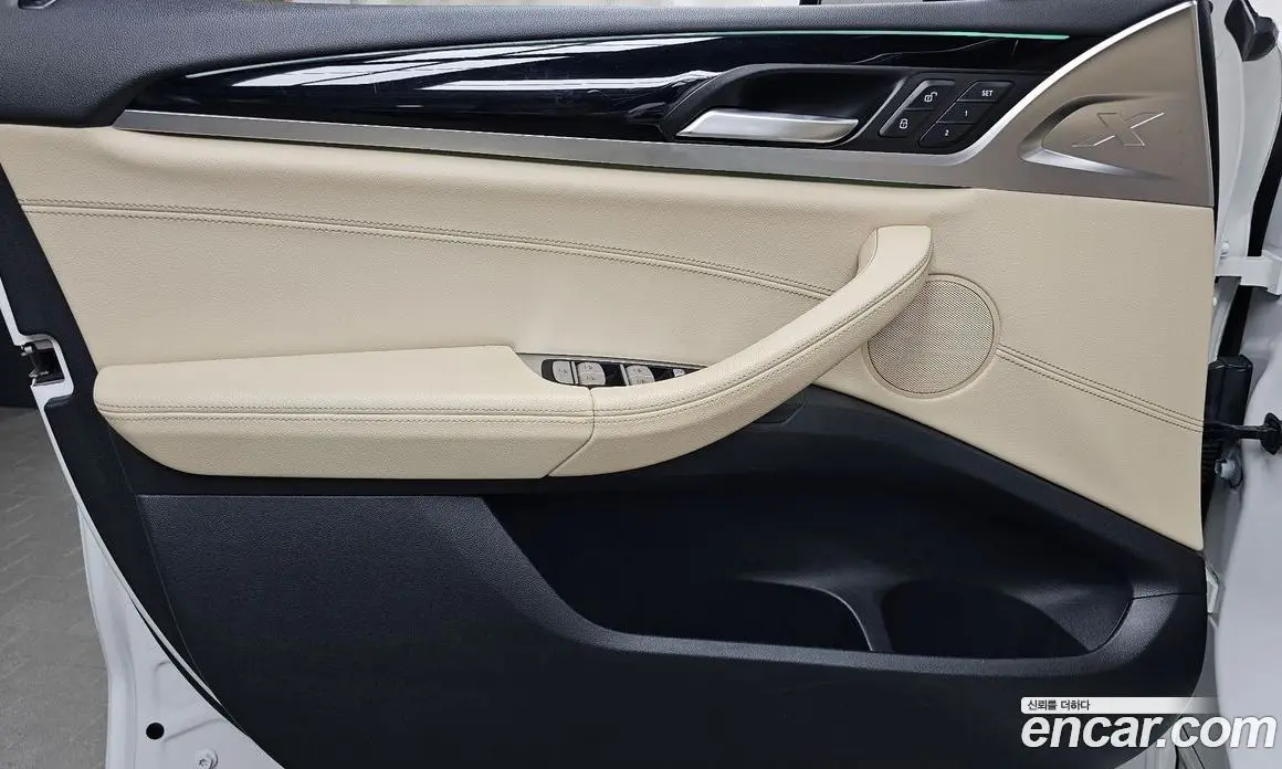 BMW X3 2019 2.0 автомат (гидро), фото 13