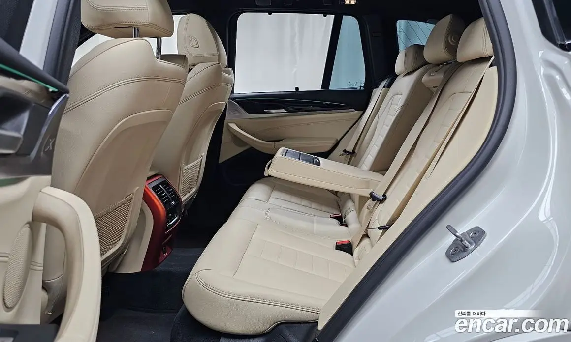BMW X3 2019 2.0 автомат (гидро), фото 17