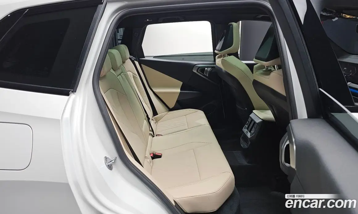 BMW X3 2025 2.0 автомат (гидро), фото 16
