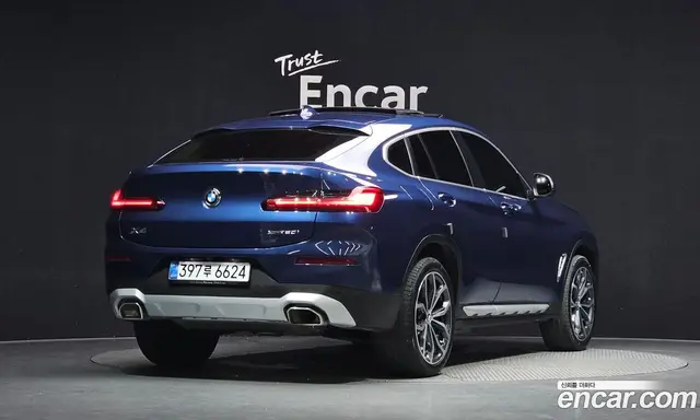 BMW X4 2025 2.0 автомат (гидро), миниатюра 2