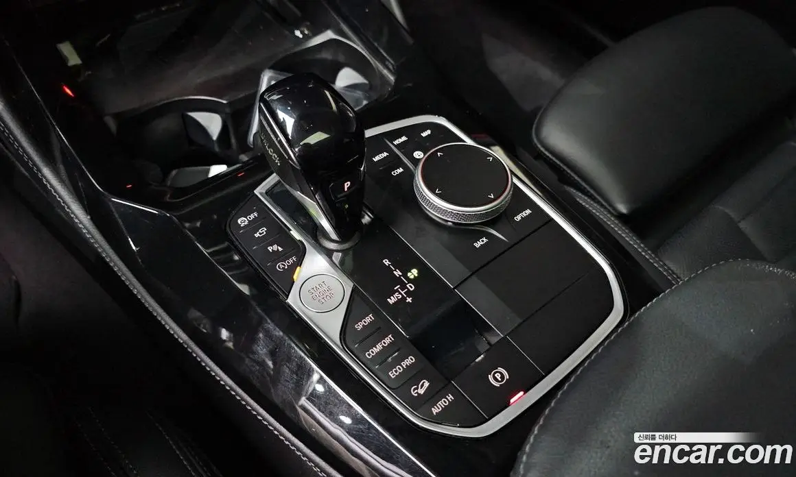 BMW X4 2025 2.0 автомат (гидро), фото 12