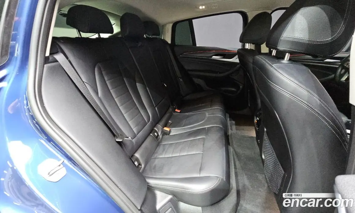 BMW X4 2025 2.0 автомат (гидро), фото 16